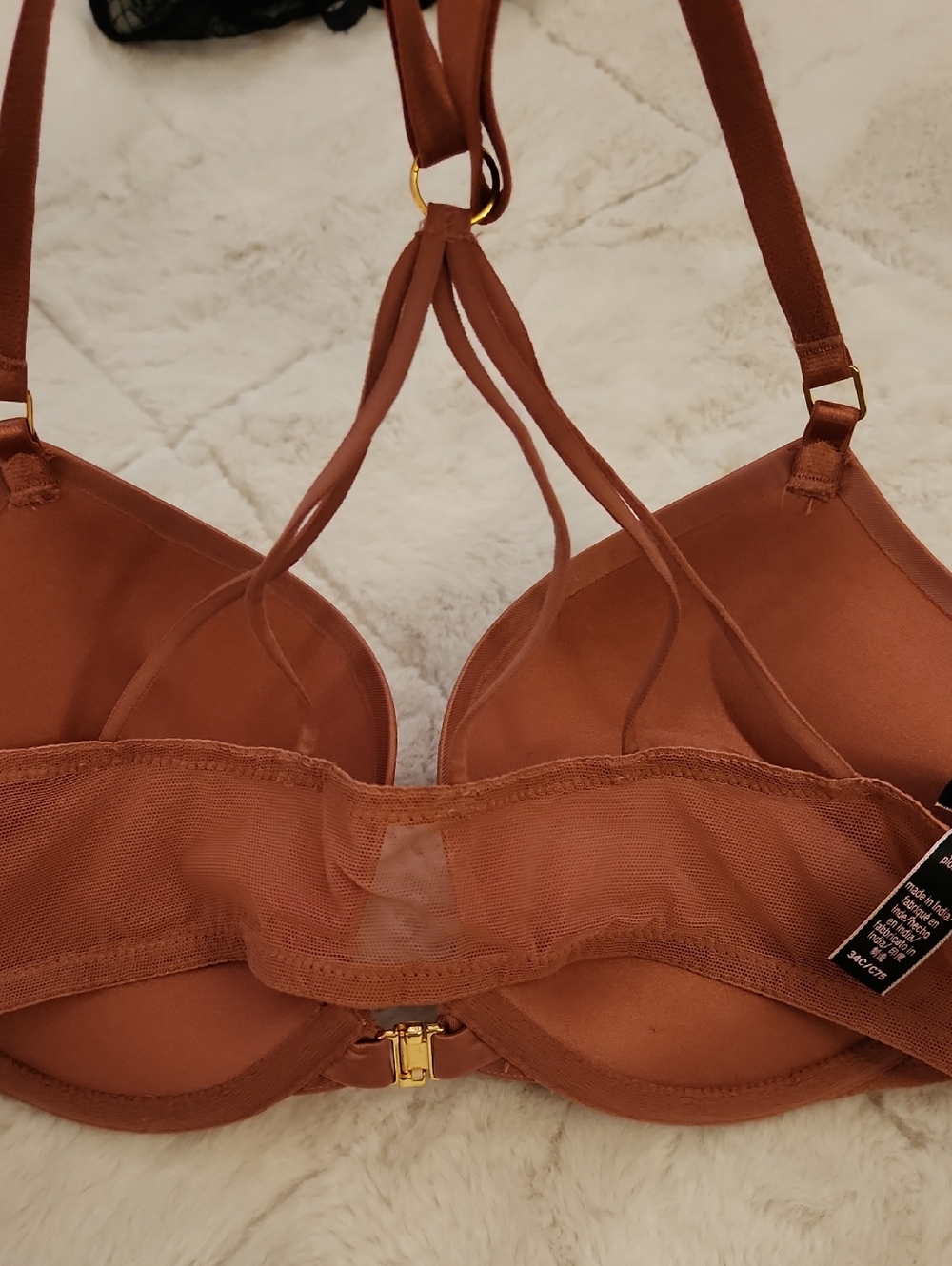 Victorias Secret Plunge Bra 34C - Picture 3 of 5
